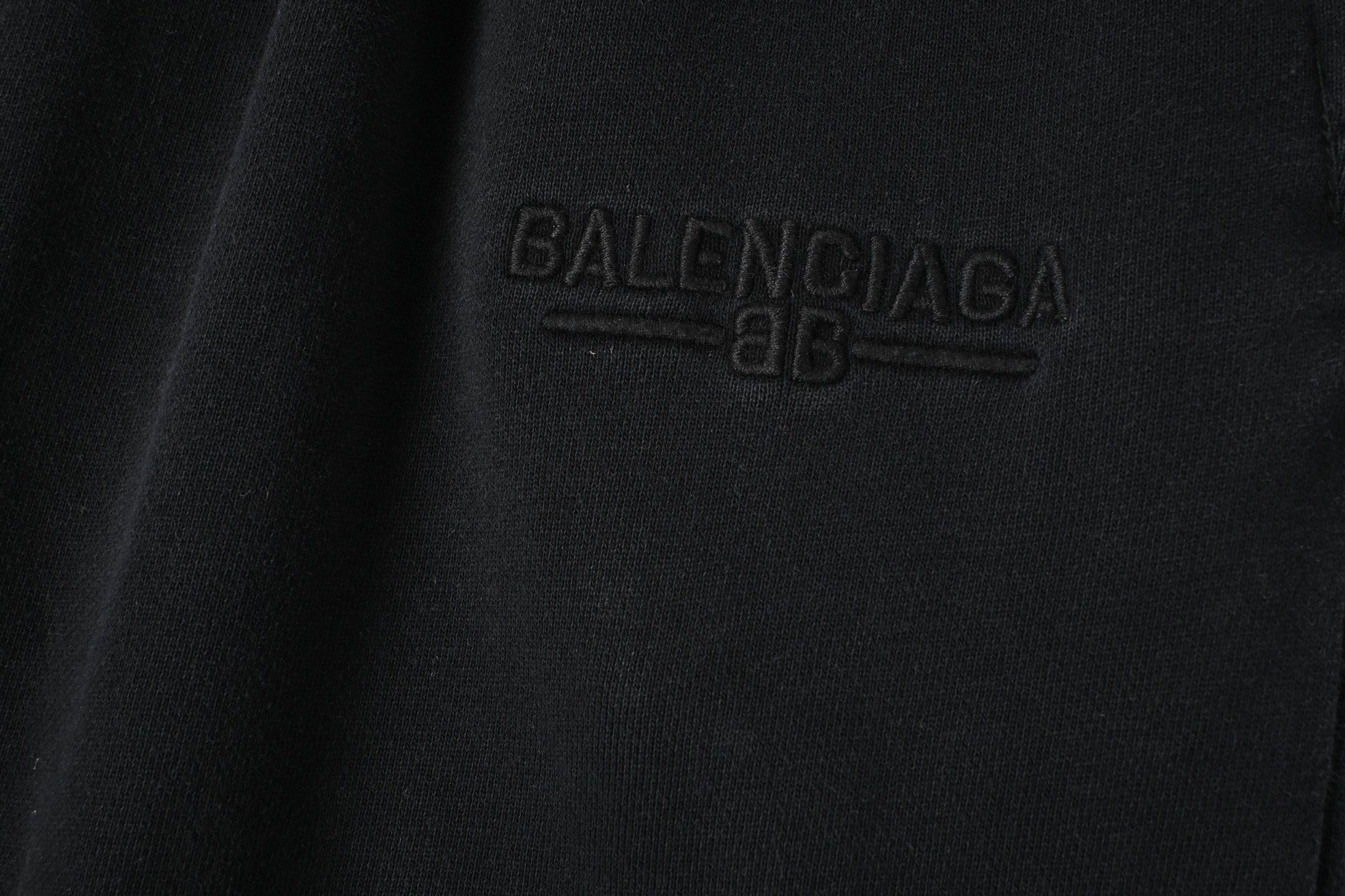 Balenciaga 巴黎世家25SS水洗灰刺绣卫裤