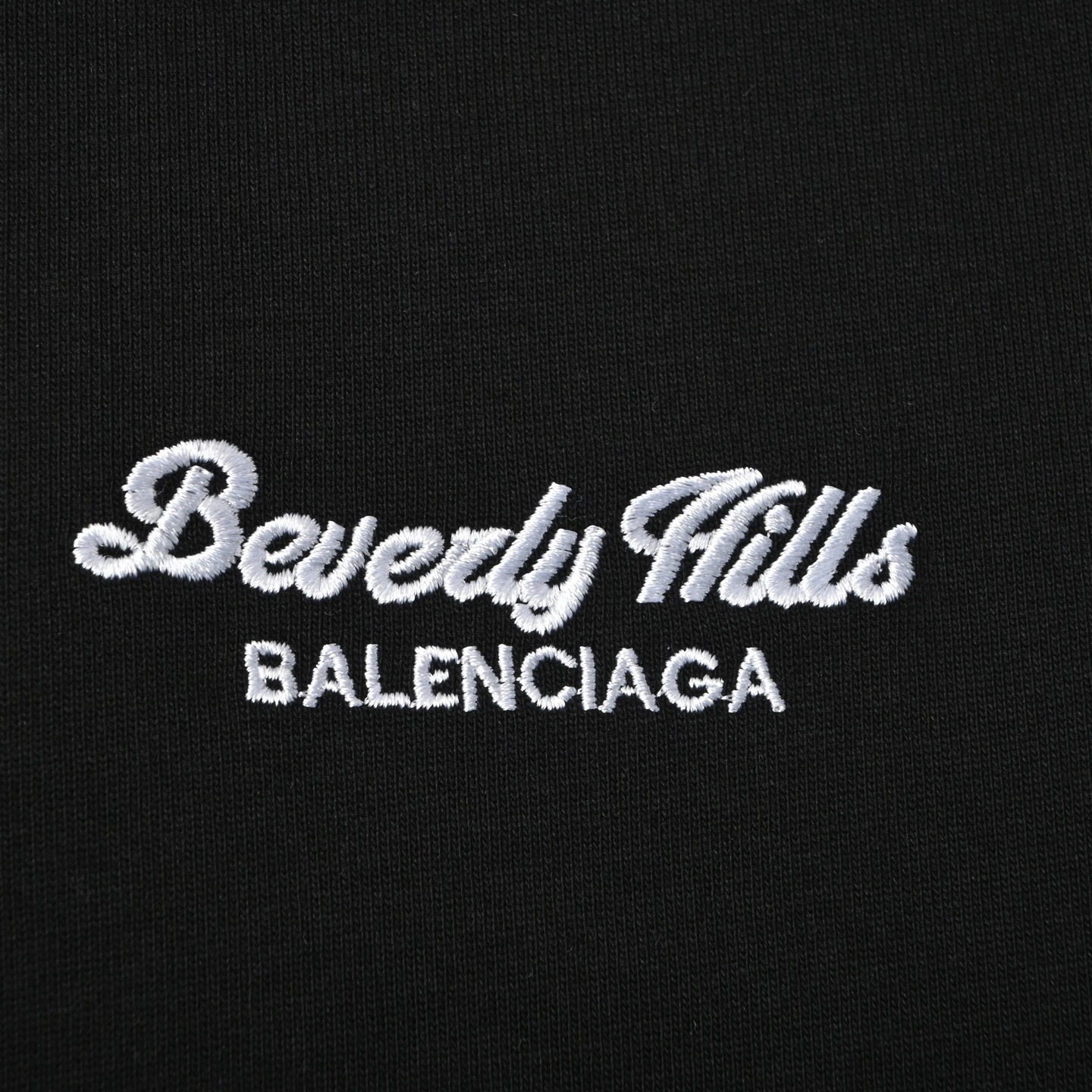 Balenciaga/巴黎世家·经典小标刺绣圆领短袖T恤 黑色 白色-Chinese UA Cheap High Quatity Brand Clothes Bags handbags Sneakers wholesale wholesaler seller from China Factory suppliers Fashion Clothing Shoes best Quality Beautiful Price Balenciaga/巴黎世家·经典小标刺绣圆领短袖T恤 黑色 白色