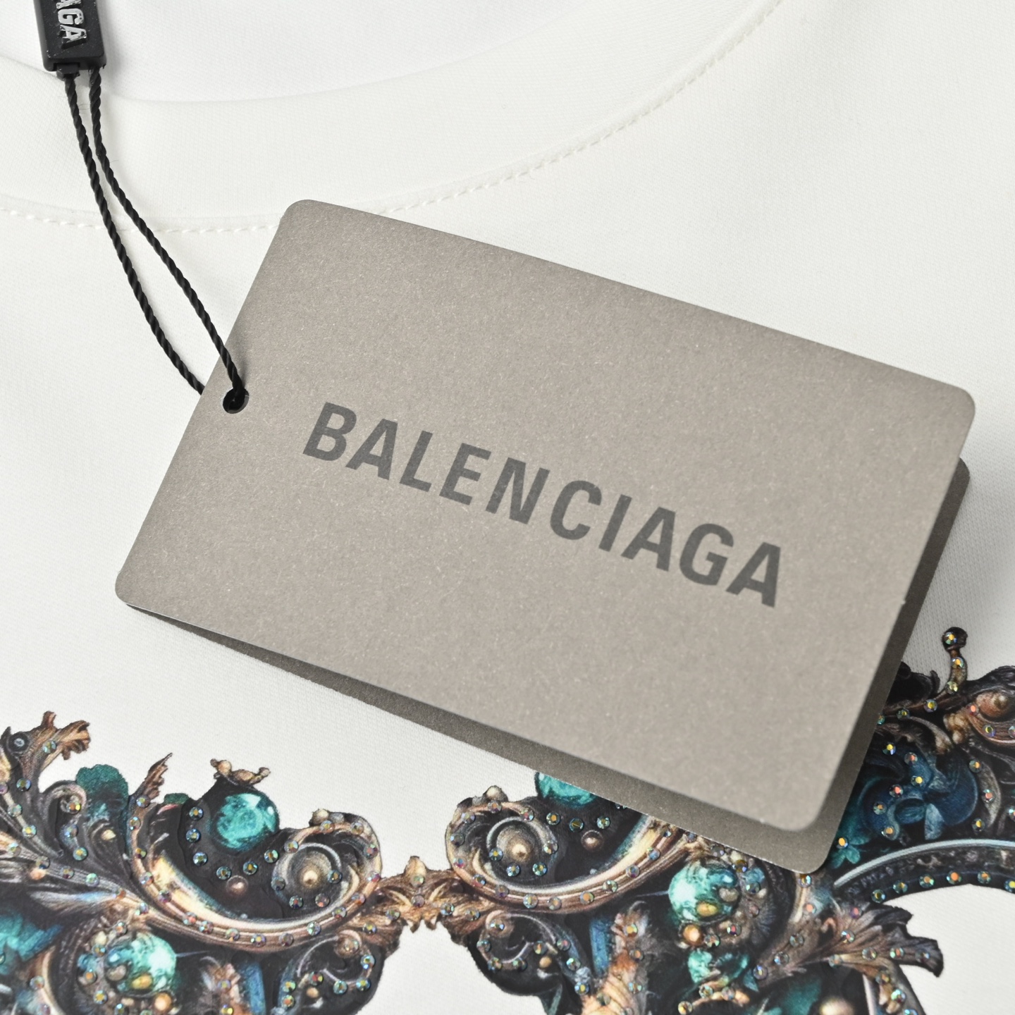 Balenciaga 巴黎世家 2025新款 镶钻图腾短袖T恤 巴黎世家2025新款T恤