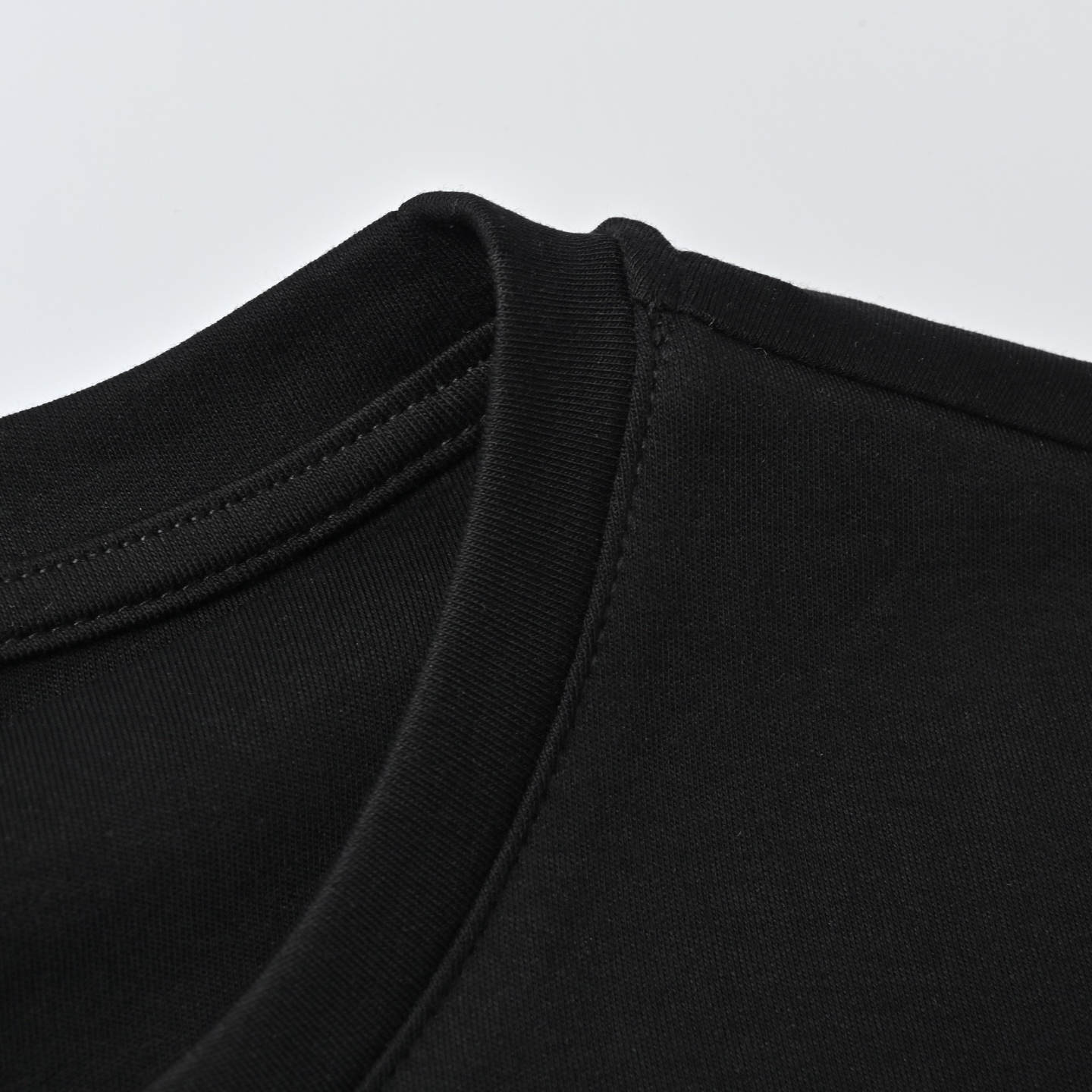 Balenciaga 巴黎世家 2025新款 镶钻图腾短袖T恤