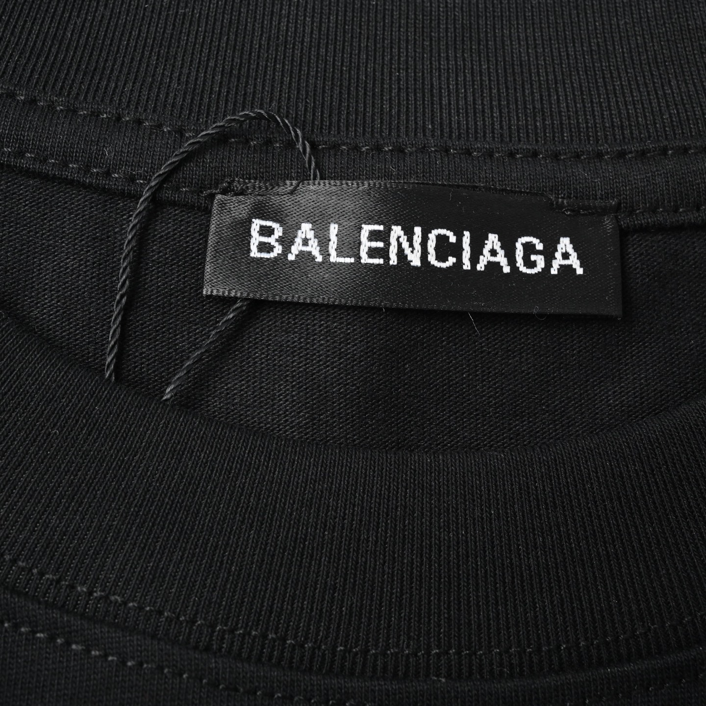 BALENCIAGA 巴黎世家 易拉罐字母印花短袖T恤 Logo标识印花