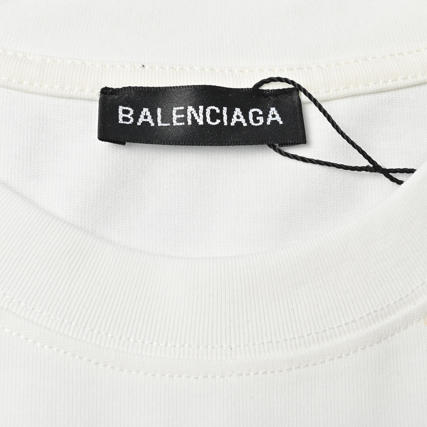 BALENCIAGA 巴黎世家 易拉罐字母印花短袖T恤 Logo标识印花-Chinese UA Cheap High Quatity Brand Clothes Bags handbags Sneakers wholesale wholesaler seller from China Factory suppliers Fashion Clothing Shoes best Quality Beautiful Price BALENCIAGA 巴黎世家 易拉罐字母印花短袖T恤 Logo标识印花