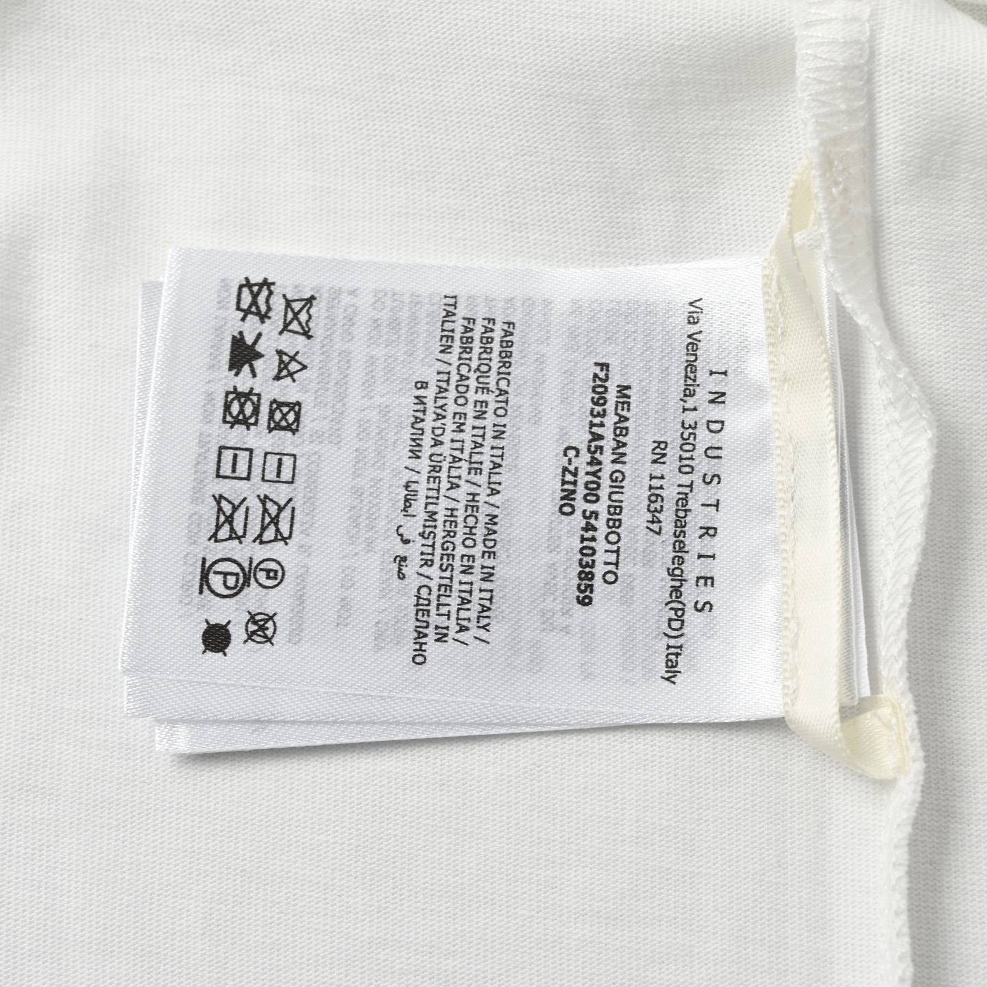 MONCLER蒙口M字母猫耳朵logo圆领短袖T恤-Chinese UA Cheap High Quatity Brand Clothes Bags handbags Sneakers wholesale wholesaler seller from China Factory suppliers Fashion Clothing Shoes best Quality Beautiful Price MONCLER蒙口M字母猫耳朵logo圆领短袖T恤