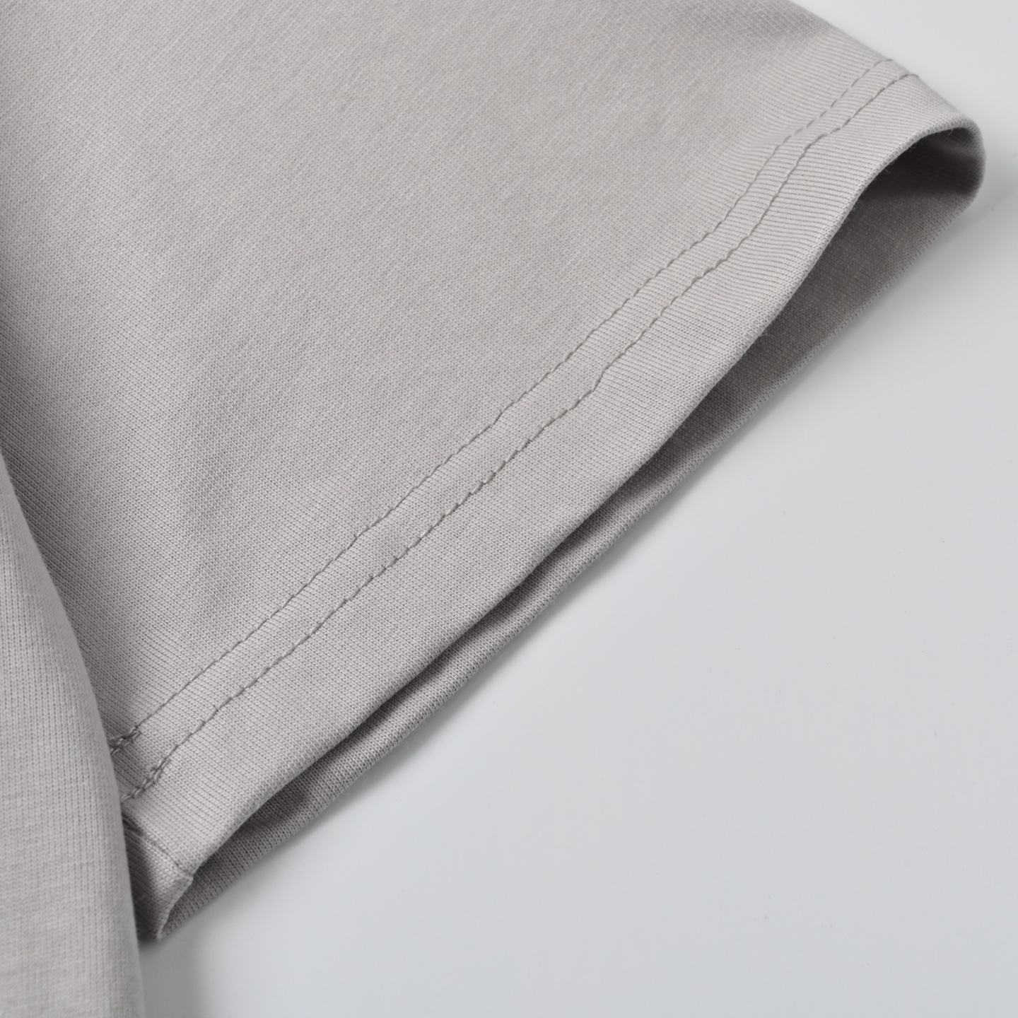 Loewe 罗意威 Anagram刺绣短袖T恤 灰色 牛油果绿-Chinese UA Cheap High Quatity Brand Clothes Bags handbags Sneakers wholesale wholesaler seller from China Factory suppliers Fashion Clothing Shoes best Quality Beautiful Price Loewe 罗意威 Anagram刺绣短袖T恤 灰色 牛油果绿