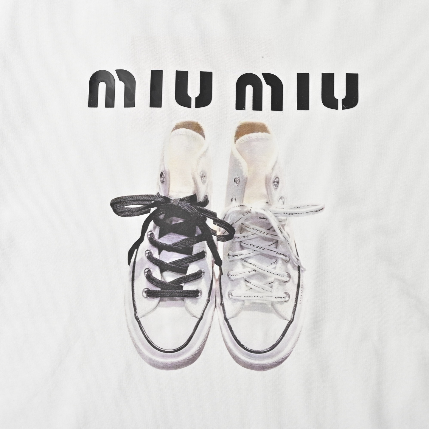 miumiu 帆布鞋印花短袖T恤 纯色T恤简约大气
