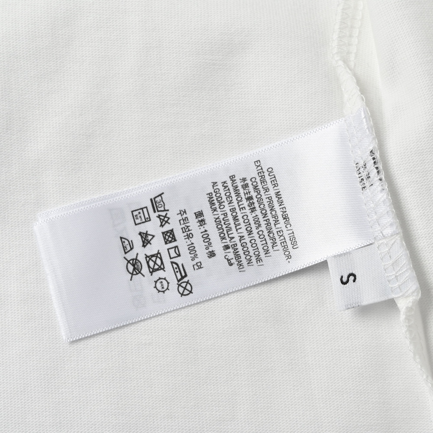 miumiu 帆布鞋印花短袖T恤 纯色T恤简约大气