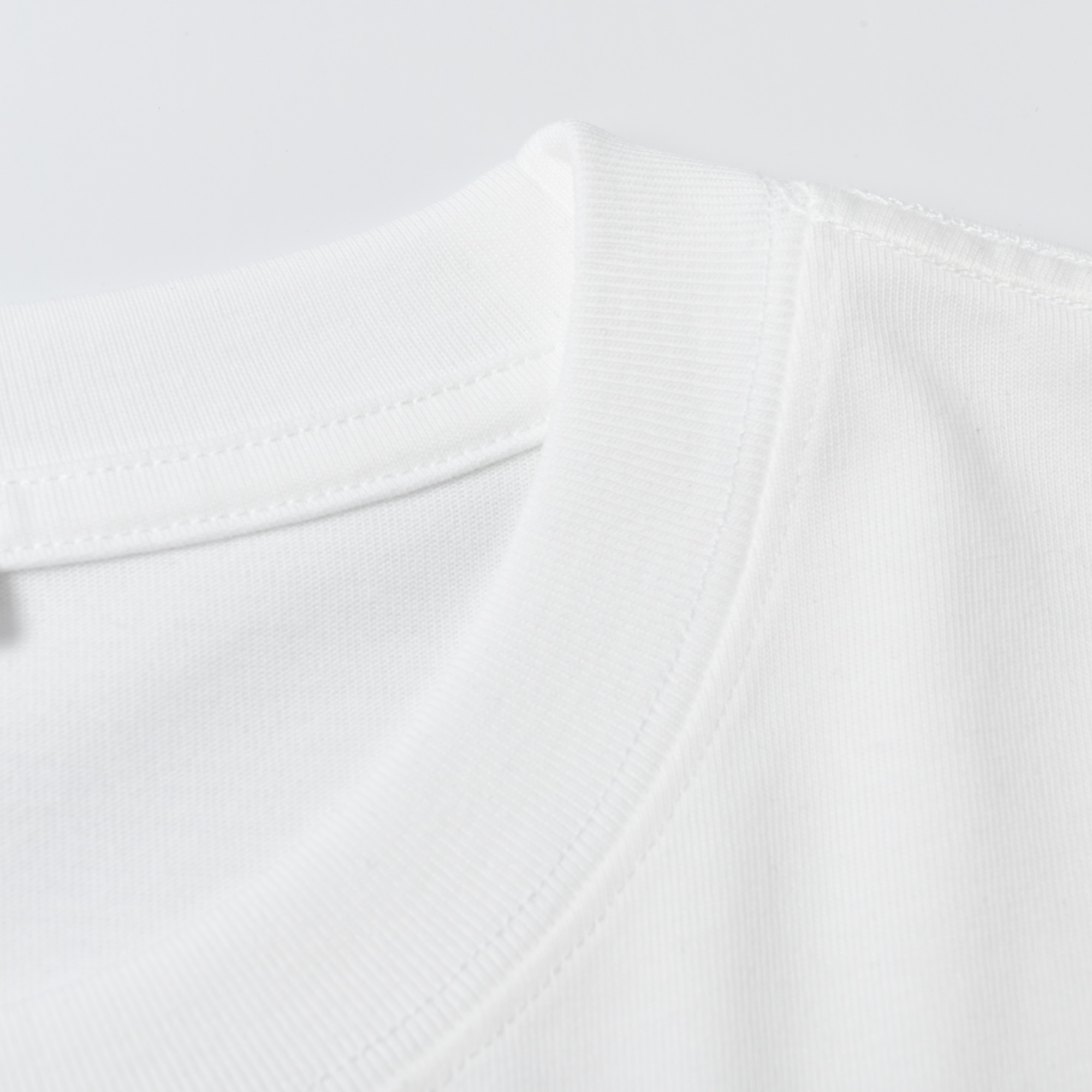 LOEWE x On 罗意威&昂跑联名系列短袖T恤-Chinese UA Cheap High Quatity Brand Clothes Bags handbags Sneakers wholesale wholesaler seller from China Factory suppliers Fashion Clothing Shoes best Quality Beautiful Price LOEWE x On 罗意威&昂跑联名系列短袖T恤