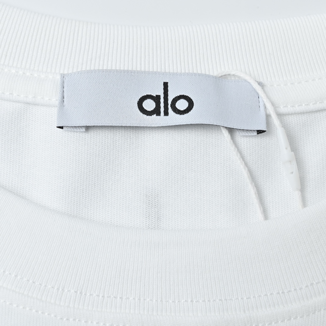 Alo Yoga 简约字母纯色短袖T恤