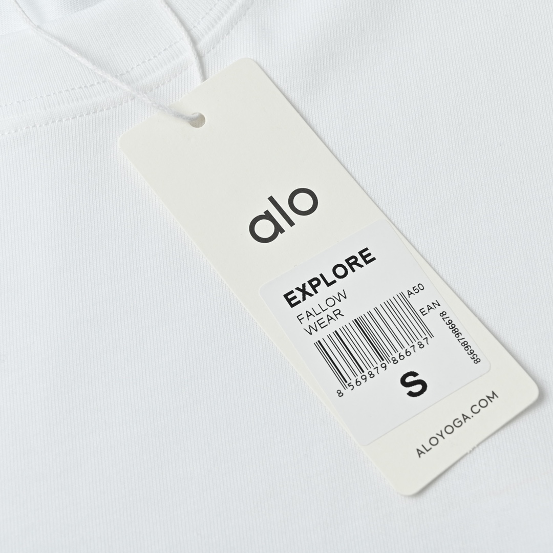 Alo Yoga 简约字母纯色短袖T恤