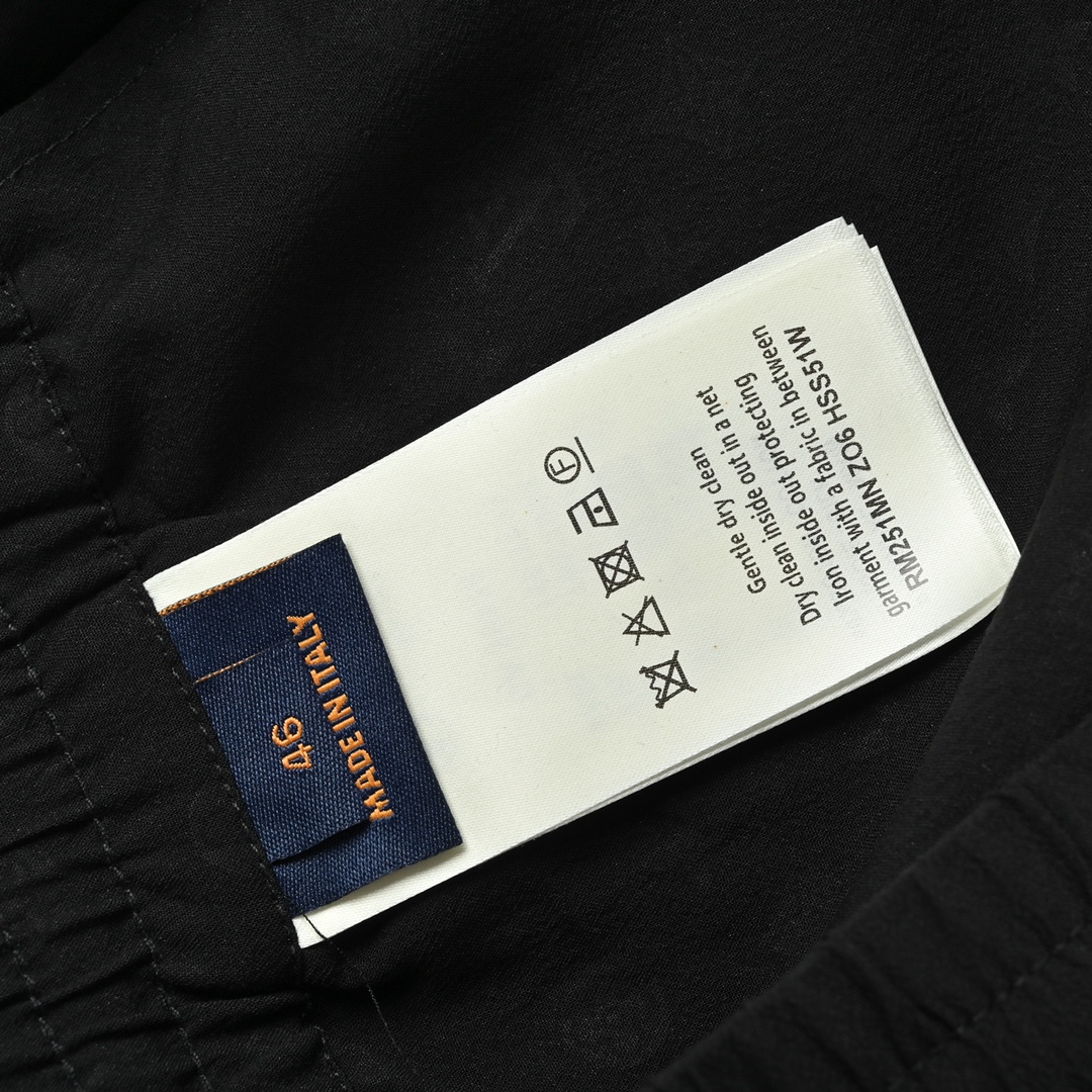 1v 满身四叶草字母提花老花 休闲短袖衬衫外套+休闲短裤