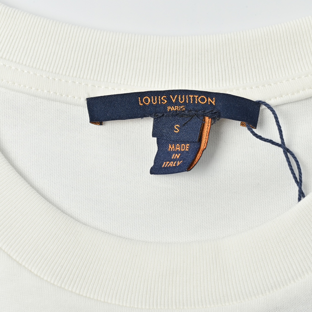 Louis Vuitton 路易威登 霓虹灯印花短袖T恤-Chinese UA Cheap High Quatity Brand Clothes Bags handbags Sneakers wholesale wholesaler seller from China Factory suppliers Fashion Clothing Shoes best Quality Beautiful Price Louis Vuitton 路易威登 霓虹灯印花短袖T恤