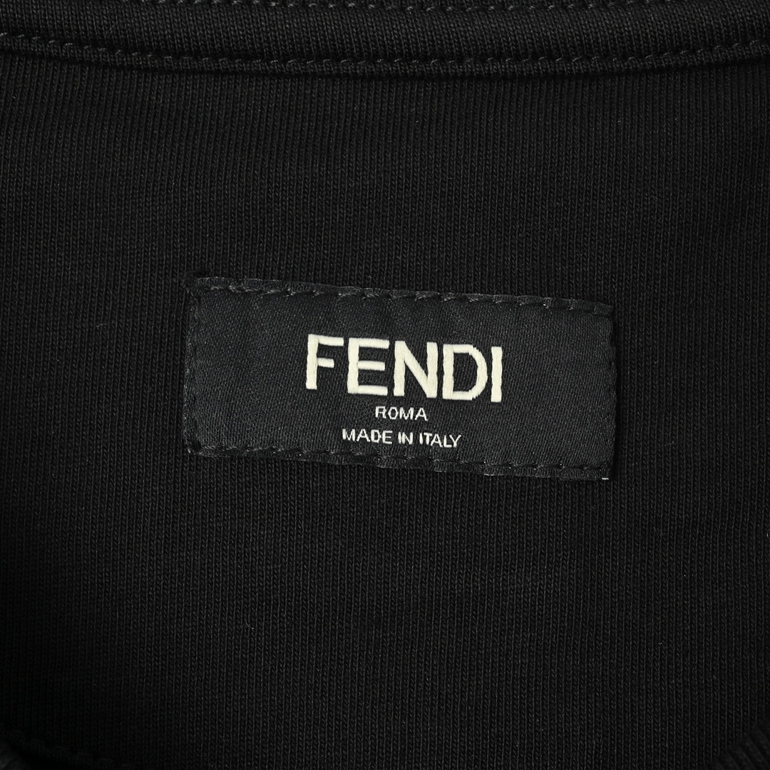 Fendi 芬迪 彩F拉链口袋短袖T恤