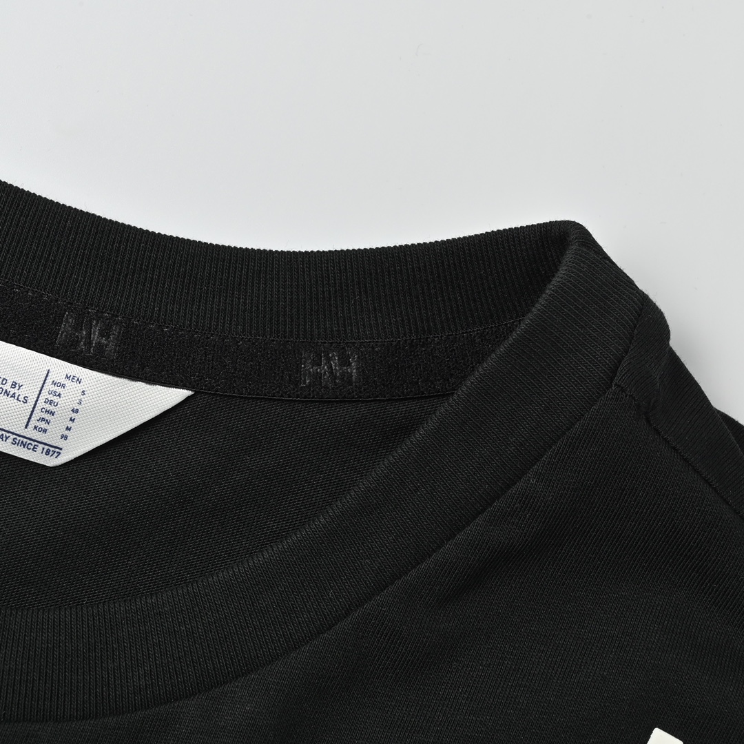 HELLYHANSEN/HH海丽汉森 肩膀H字母短袖T恤
