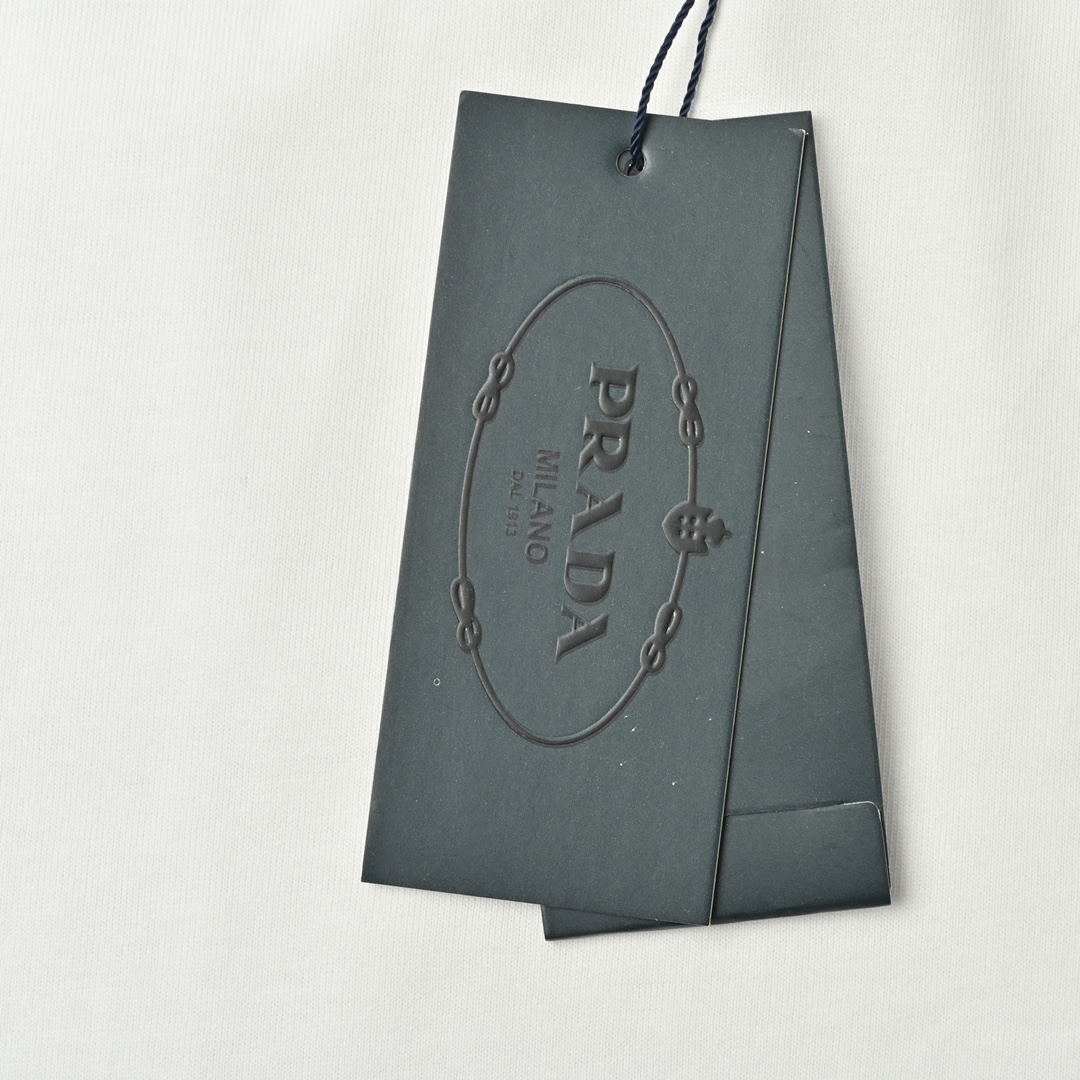 Prada 普拉达 胸前绣花logo短袖T恤