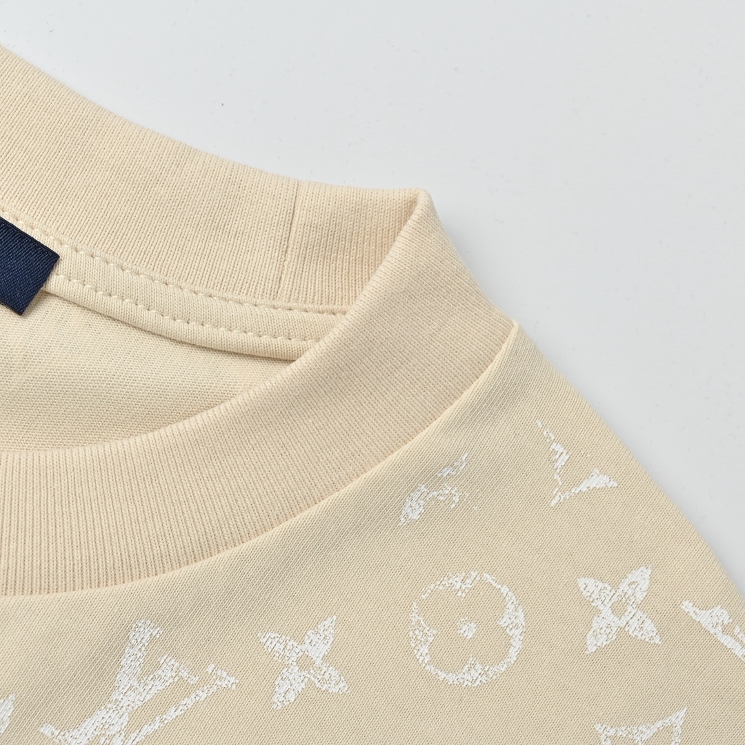 Louis Vuitton 路易威登 肩部满印渐变短袖