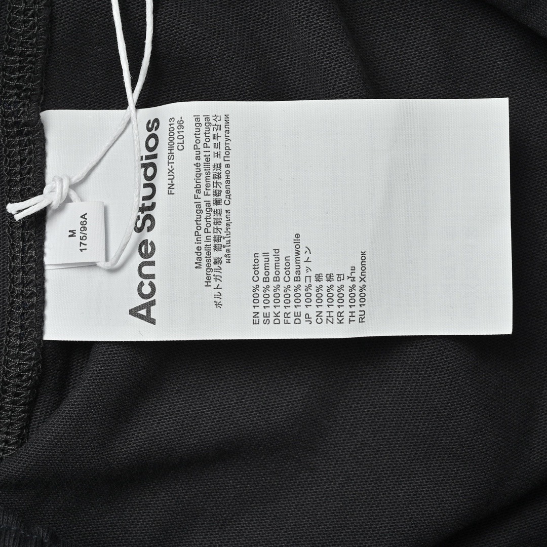 Acne 25ss 口袋印花短裤