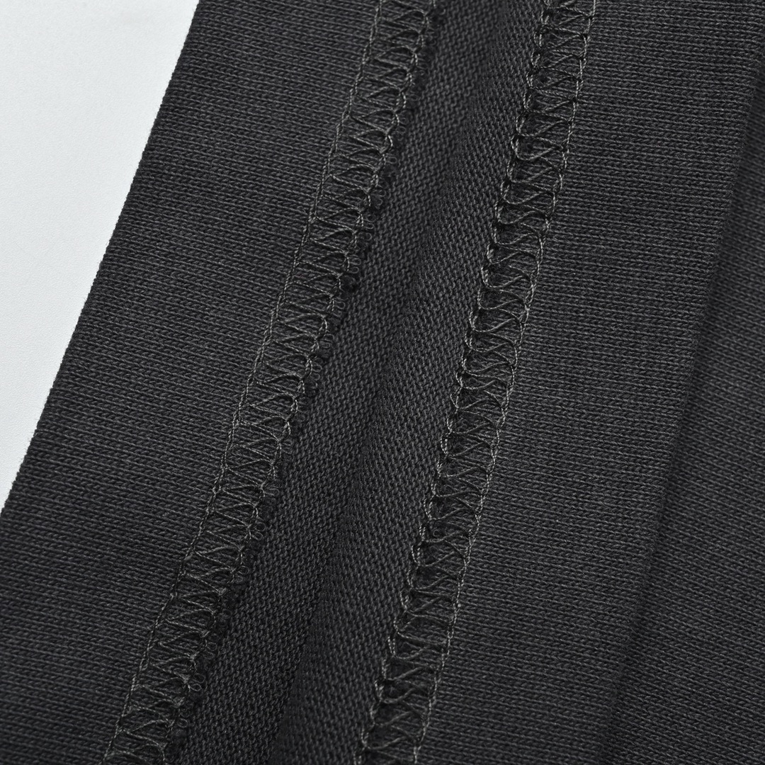 Acne 25ss 口袋印花短裤