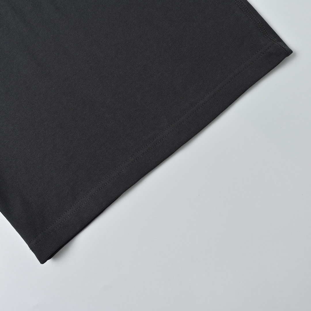 Acne 25ss 口袋印花短裤