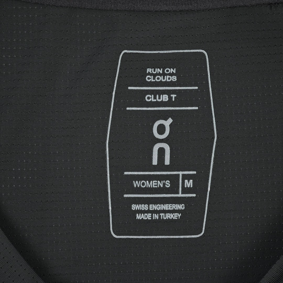 昂跑速干短袖On热门畅销款 Club-T 将成为你衣橱内屡穿不腻的长青单品 黑色/白色/灰色-Chinese UA Cheap High Quatity Brand Clothes Bags handbags Sneakers wholesale wholesaler seller from China Factory suppliers Fashion Clothing Shoes best Quality Beautiful Price 昂跑速干短袖On热门畅销款 Club-T 将成为你衣橱内屡穿不腻的长青单品 黑色/白色/灰色