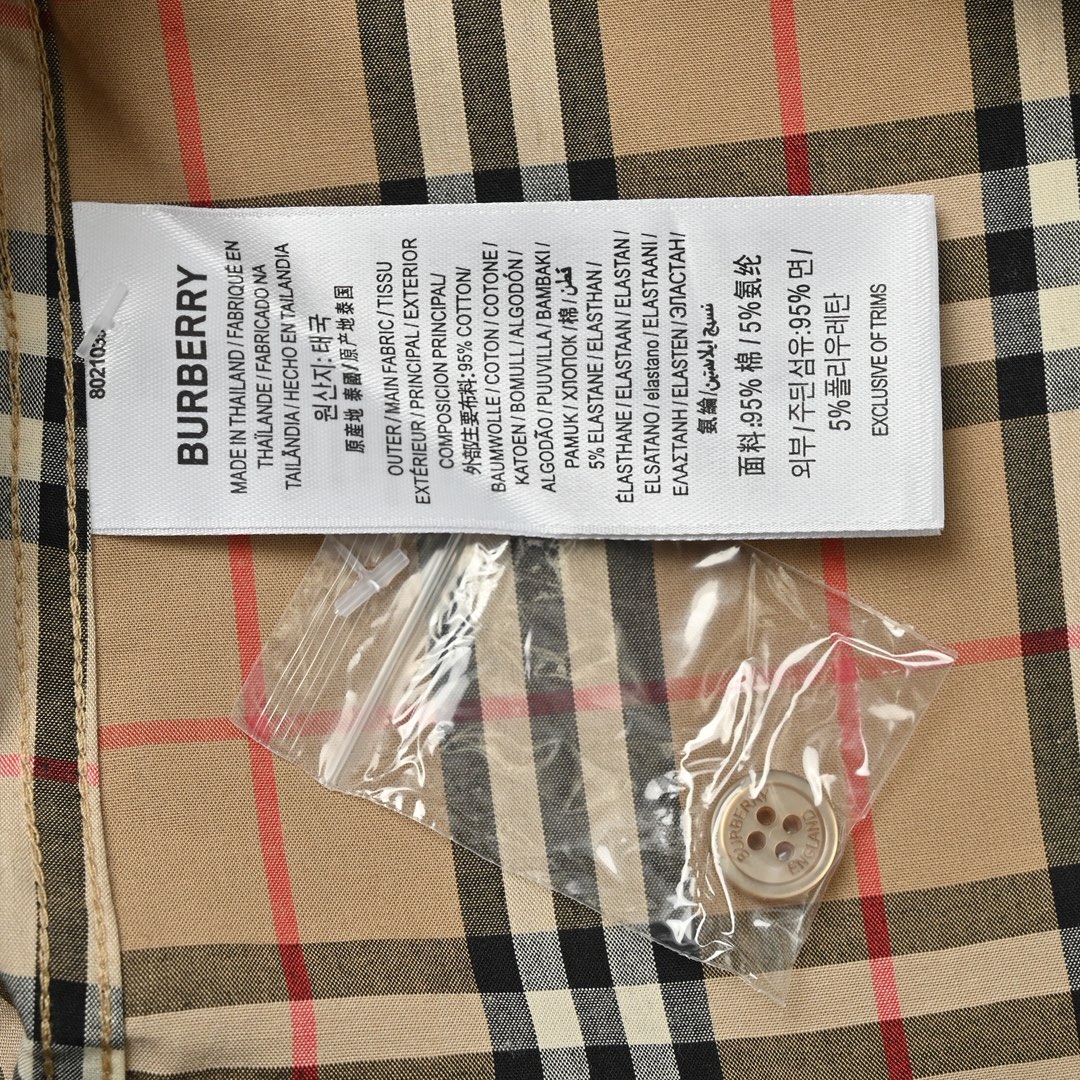 Burberry 巴宝莉 细线格纹短袖格子衬衫 男士新款斜格纹棉绸府短袖衬衫-Chinese UA Cheap High Quatity Brand Clothes Bags handbags Sneakers wholesale wholesaler seller from China Factory suppliers Fashion Clothing Shoes best Quality Beautiful Price Burberry 巴宝莉 细线格纹短袖格子衬衫 男士新款斜格纹棉绸府短袖衬衫