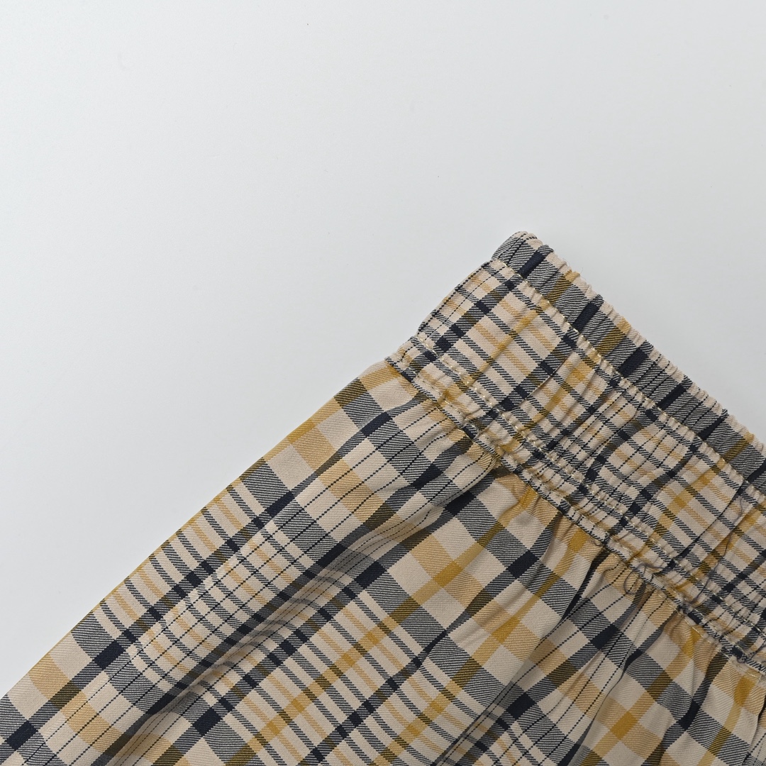 Dior 迪奥 菱形CD小标格纹短裤-Chinese UA Cheap High Quatity Brand Clothes Bags handbags Sneakers wholesale wholesaler seller from China Factory suppliers Fashion Clothing Shoes best Quality Beautiful Price Dior 迪奥 菱形CD小标格纹短裤