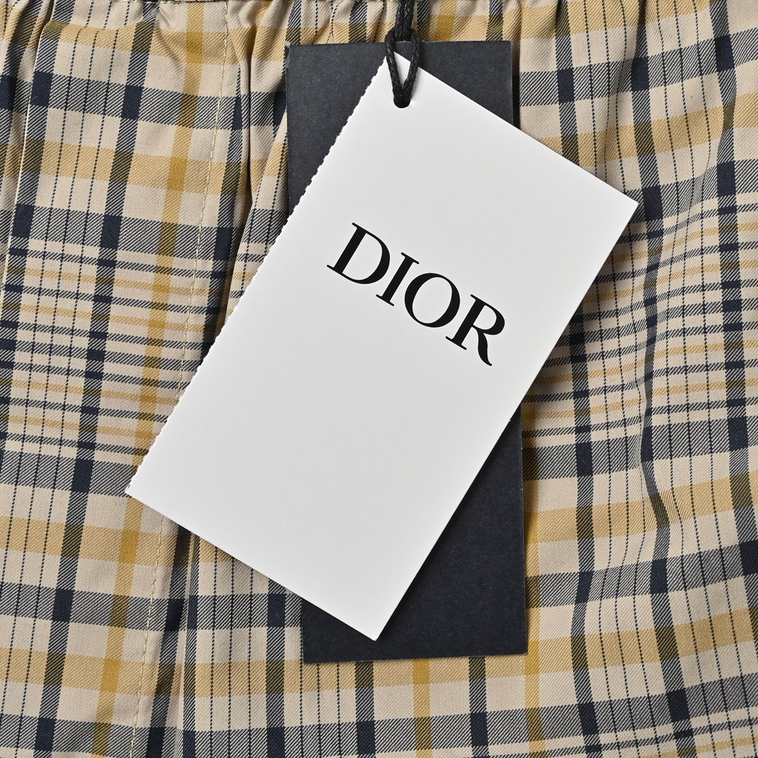 Dior 迪奥 菱形CD小标格纹短裤-Chinese UA Cheap High Quatity Brand Clothes Bags handbags Sneakers wholesale wholesaler seller from China Factory suppliers Fashion Clothing Shoes best Quality Beautiful Price Dior 迪奥 菱形CD小标格纹短裤