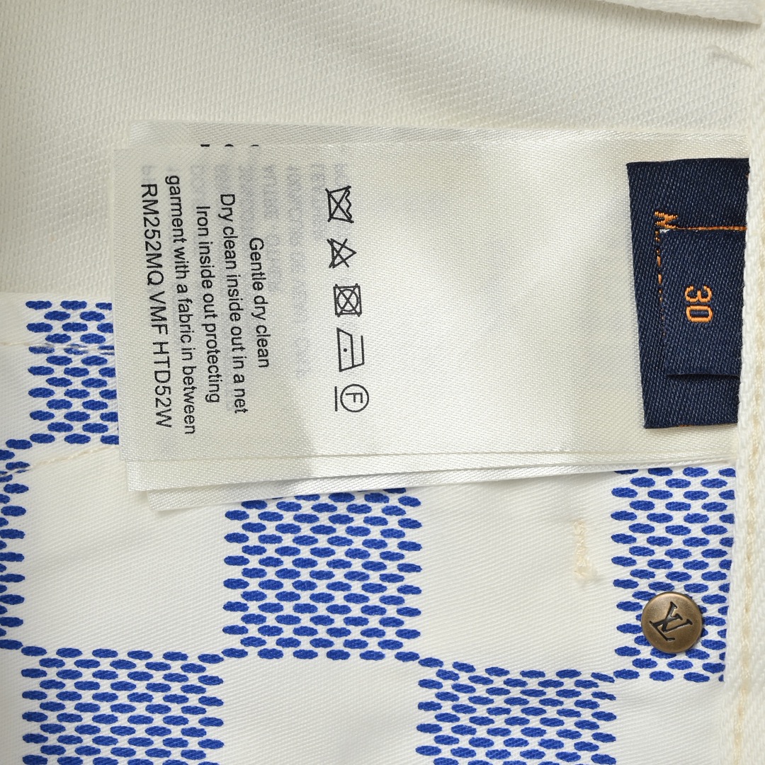 Louis Vuitton 路易威登 25SS 口袋logo牛仔短裤-Chinese UA Cheap High Quatity Brand Clothes Bags handbags Sneakers wholesale wholesaler seller from China Factory suppliers Fashion Clothing Shoes best Quality Beautiful Price Louis Vuitton 路易威登 25SS 口袋logo牛仔短裤