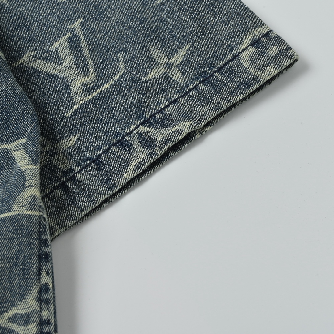 Louis Vuitton路易威登24ss新款老花牛仔短袖衬衫-Chinese UA Cheap High Quatity Brand Clothes Bags handbags Sneakers wholesale wholesaler seller from China Factory suppliers Fashion Clothing Shoes best Quality Beautiful Price Louis Vuitton路易威登24ss新款老花牛仔短袖衬衫