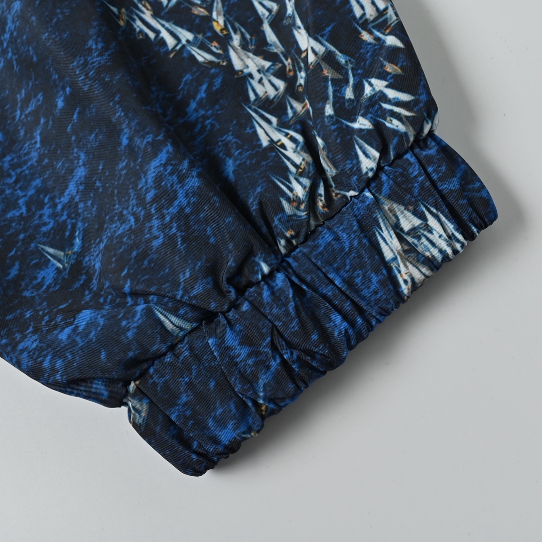 Louis Vuitton 路易威登 25SS 印花防风夹克外套-Chinese UA Cheap High Quatity Brand Clothes Bags handbags Sneakers wholesale wholesaler seller from China Factory suppliers Fashion Clothing Shoes best Quality Beautiful Price Louis Vuitton 路易威登 25SS 印花防风夹克外套