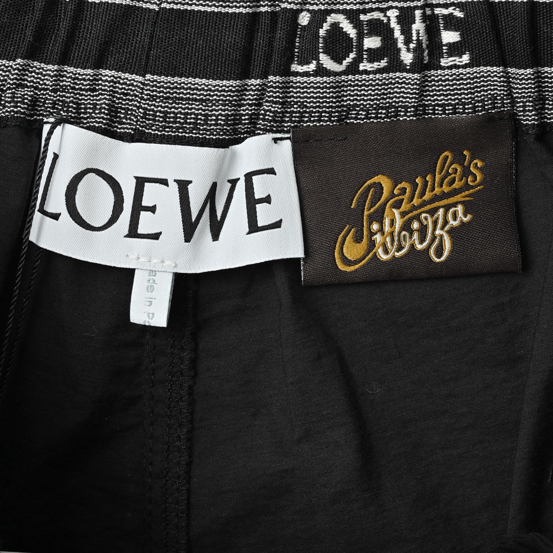 Loewe 罗意威 后袋镂空刺绣短裤-Chinese UA Cheap High Quatity Brand Clothes Bags handbags Sneakers wholesale wholesaler seller from China Factory suppliers Fashion Clothing Shoes best Quality Beautiful Price Loewe 罗意威 后袋镂空刺绣短裤