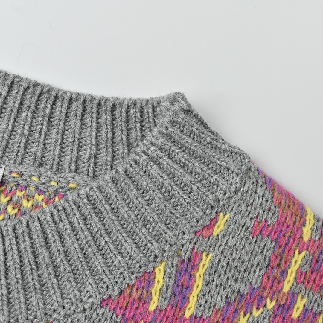 Dior 迪奥 CD 满印提花圆领毛衣 灰色 粉色 黄色纱线