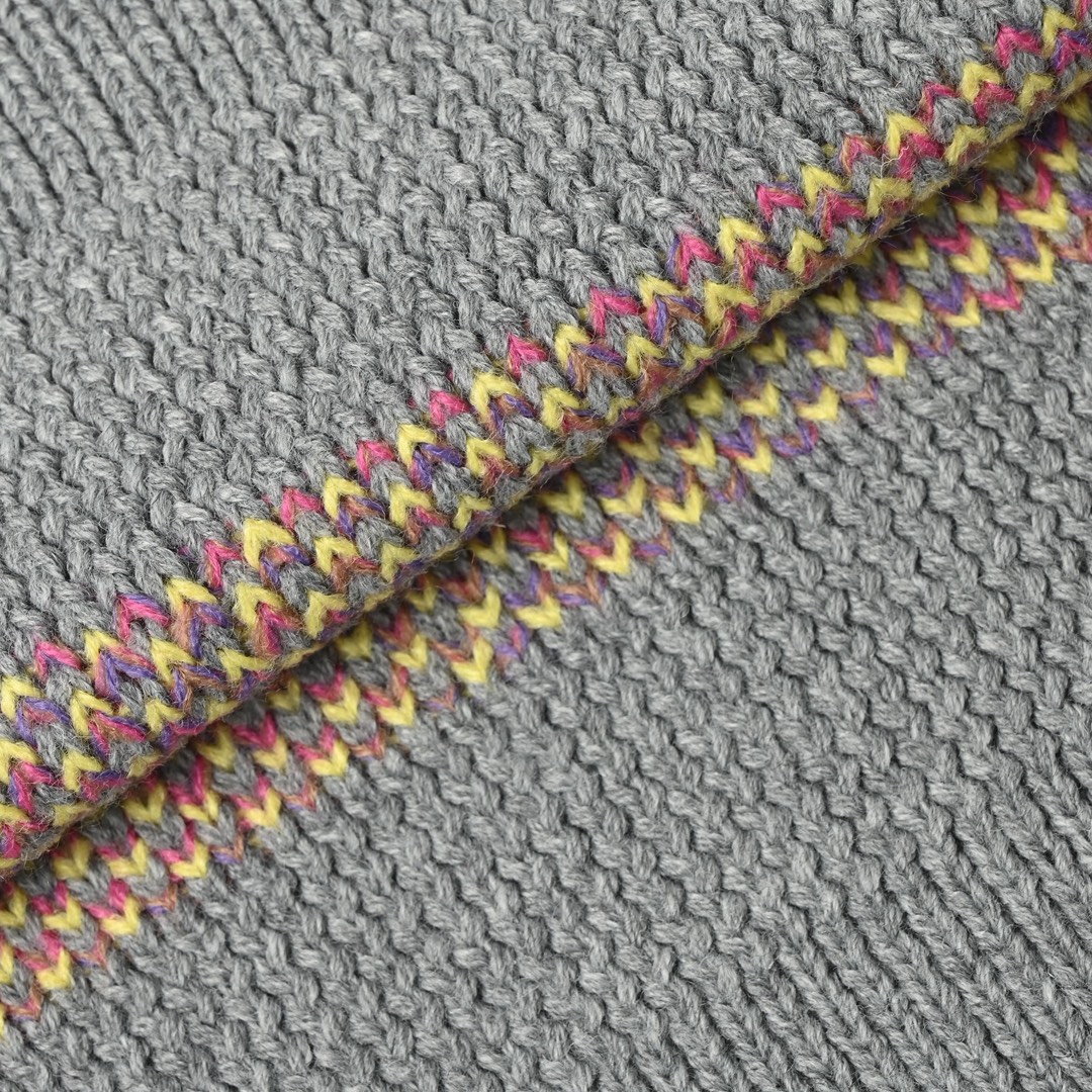 Dior 迪奥 CD 满印提花圆领毛衣 灰色 粉色 黄色纱线