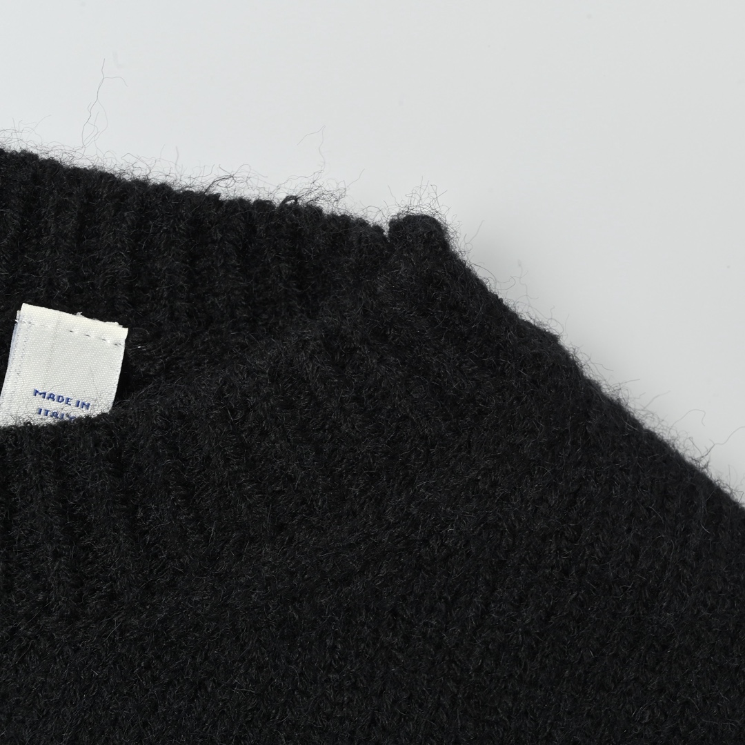 Burberry 巴宝莉 大战马山羊绒提花毛衣-High Quatity Cheap Brand wholesale wholesaler seller Clothes Bags handbags Sneakers Top Fashion Clothing Shoes from China Factory Chinese suppliers best Quality Beautiful Price Burberry 巴宝莉 大战马山羊绒提花毛衣