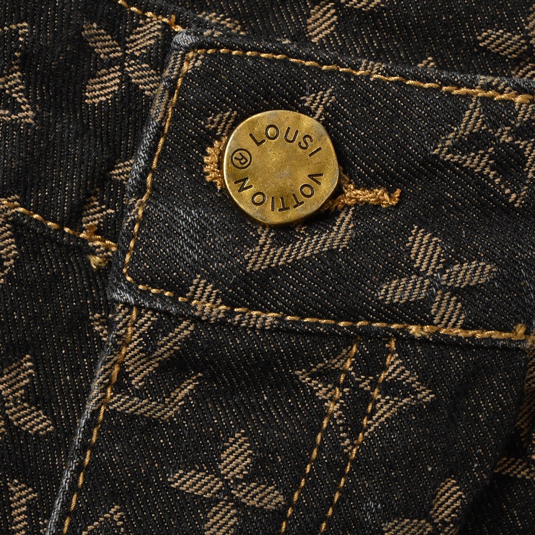 Louis Vuitton 路易威登 满印咖色牛仔裤-Chinese UA Cheap High Quatity Brand Clothes Bags handbags Sneakers wholesale wholesaler seller from China Factory suppliers Fashion Clothing Shoes best Quality Beautiful Price Louis Vuitton 路易威登 满印咖色牛仔裤