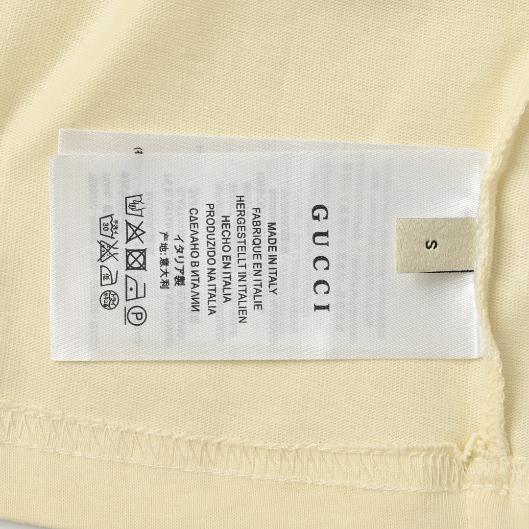 Gucci 古驰 卡通高克重短袖T恤-Chinese UA Cheap High Quatity Brand Clothes Bags handbags Sneakers wholesale wholesaler seller from China Factory suppliers Fashion Clothing Shoes best Quality Beautiful Price Gucci 古驰 卡通高克重短袖T恤