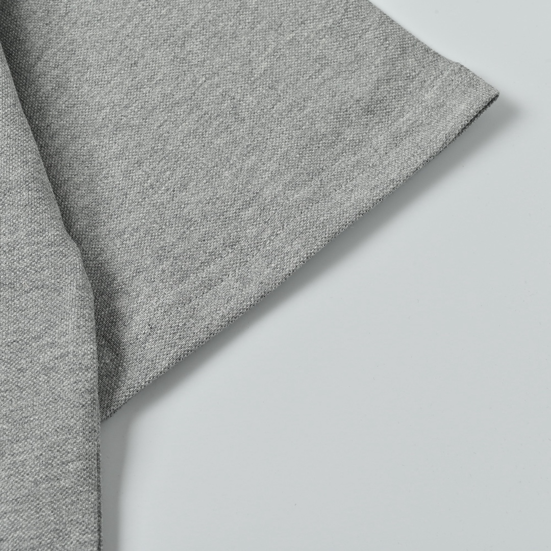 Saint laurent YSL圣罗兰 简约小刺绣字母短袖T恤