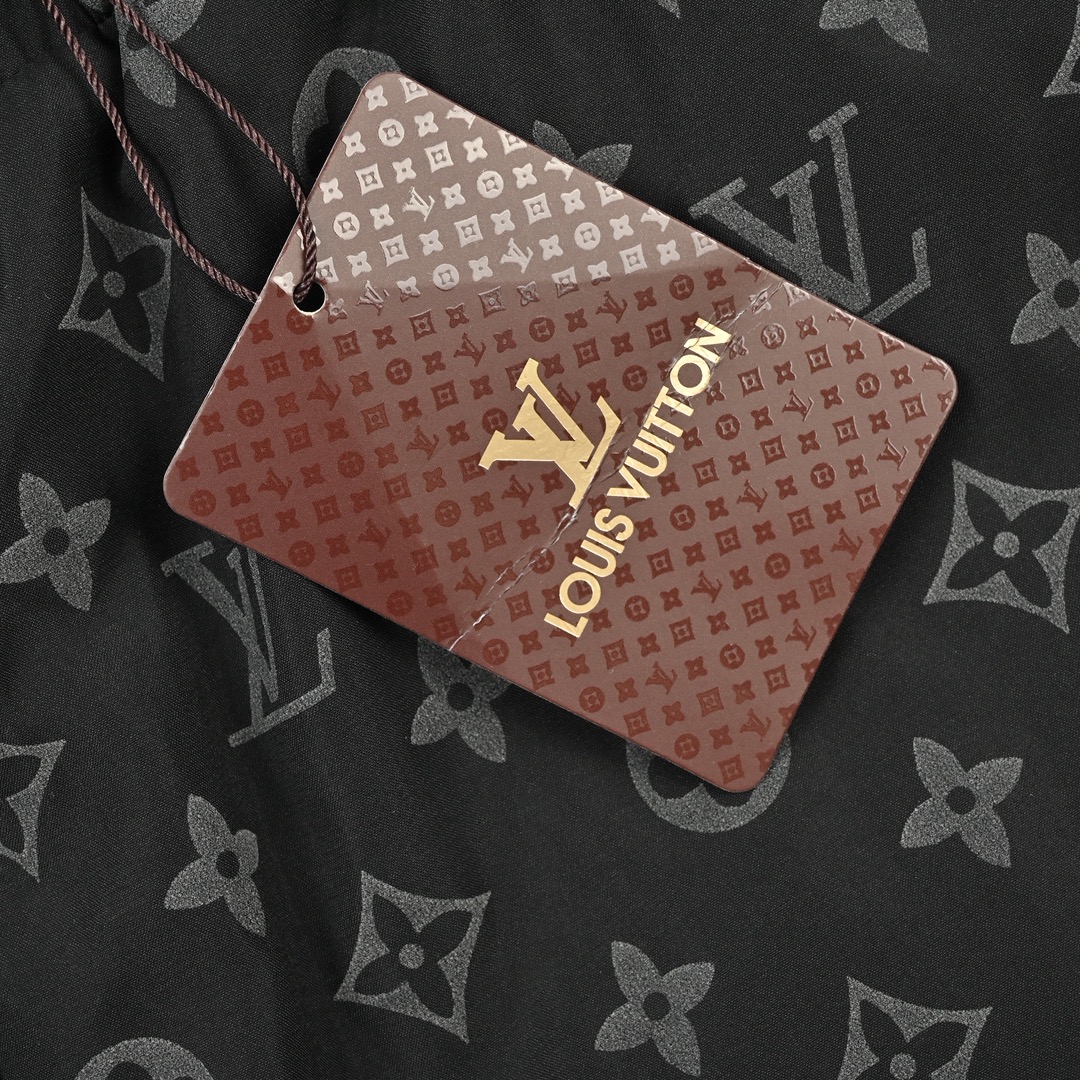 LOUIS VUITTON/路易威登 满印老花沙滩短裤