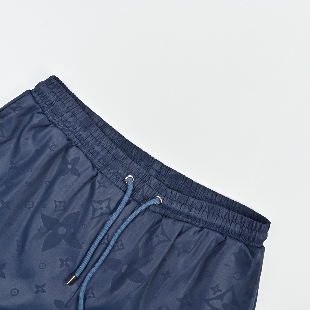 Louis Vuitton/路易威登 经典暗纹老花提花沙滩短裤-Chinese UA Cheap High Quatity Brand Clothes Bags handbags Sneakers wholesale wholesaler seller from China Factory suppliers Fashion Clothing Shoes best Quality Beautiful Price Louis Vuitton/路易威登 经典暗纹老花提花沙滩短裤