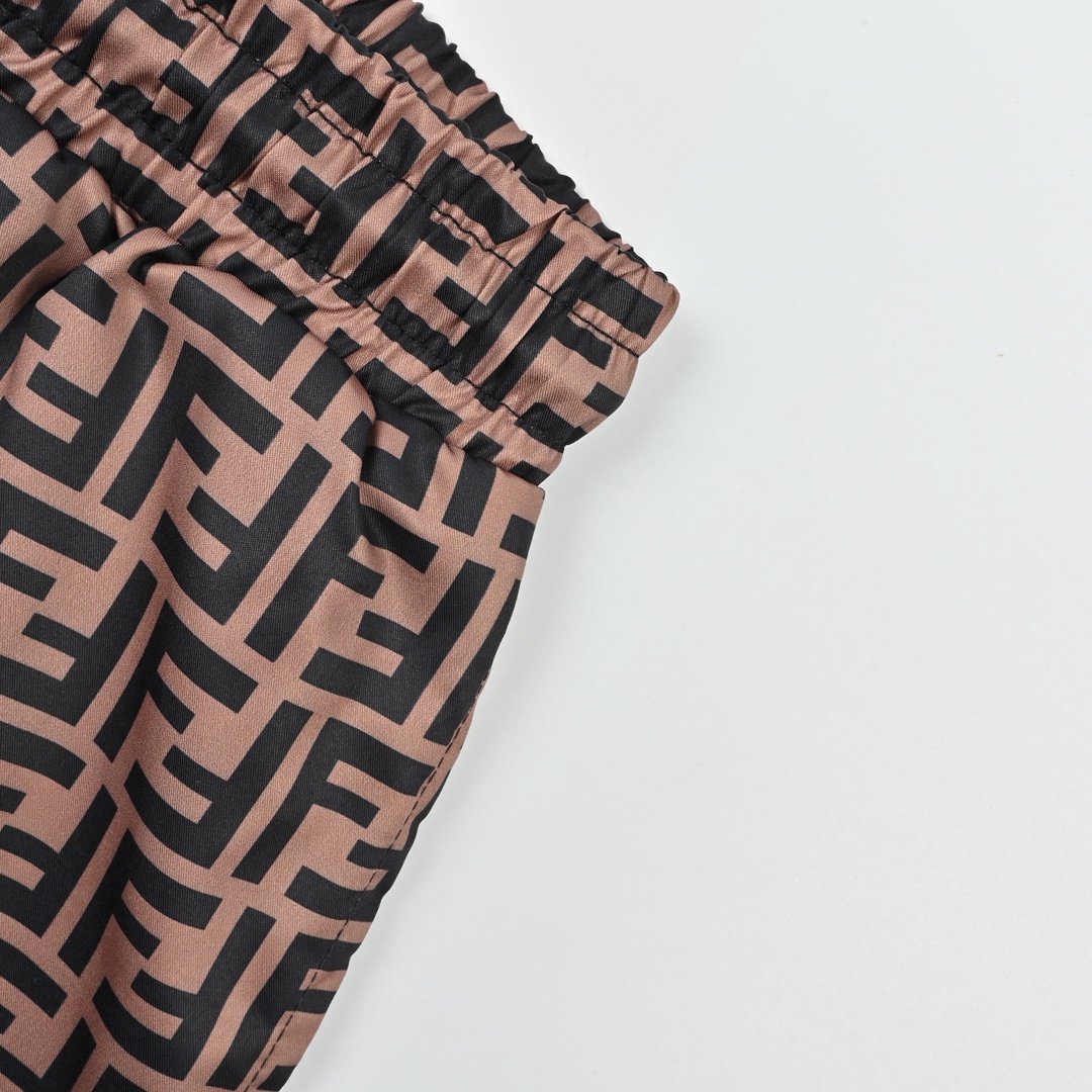 Fendi/芬迪 25ss 双F满印提花沙滩短裤