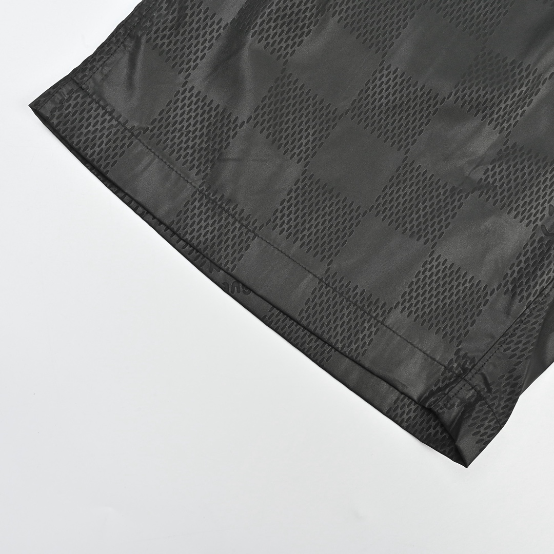 LOUISVUITTON｜25SS棋盘格沙滩短裤