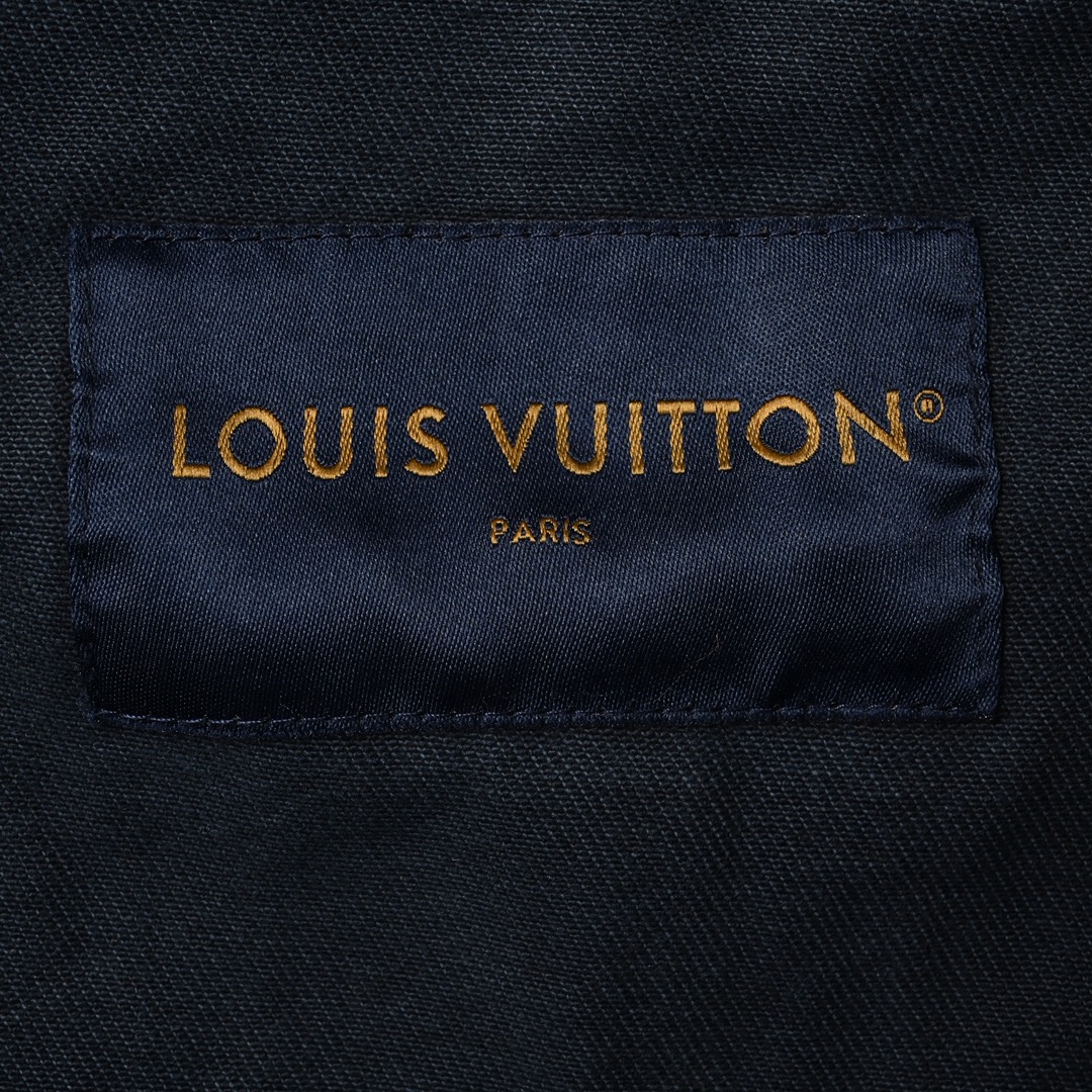 Louis Vuitton 路易威登 压花浮雕口袋牛仔外套