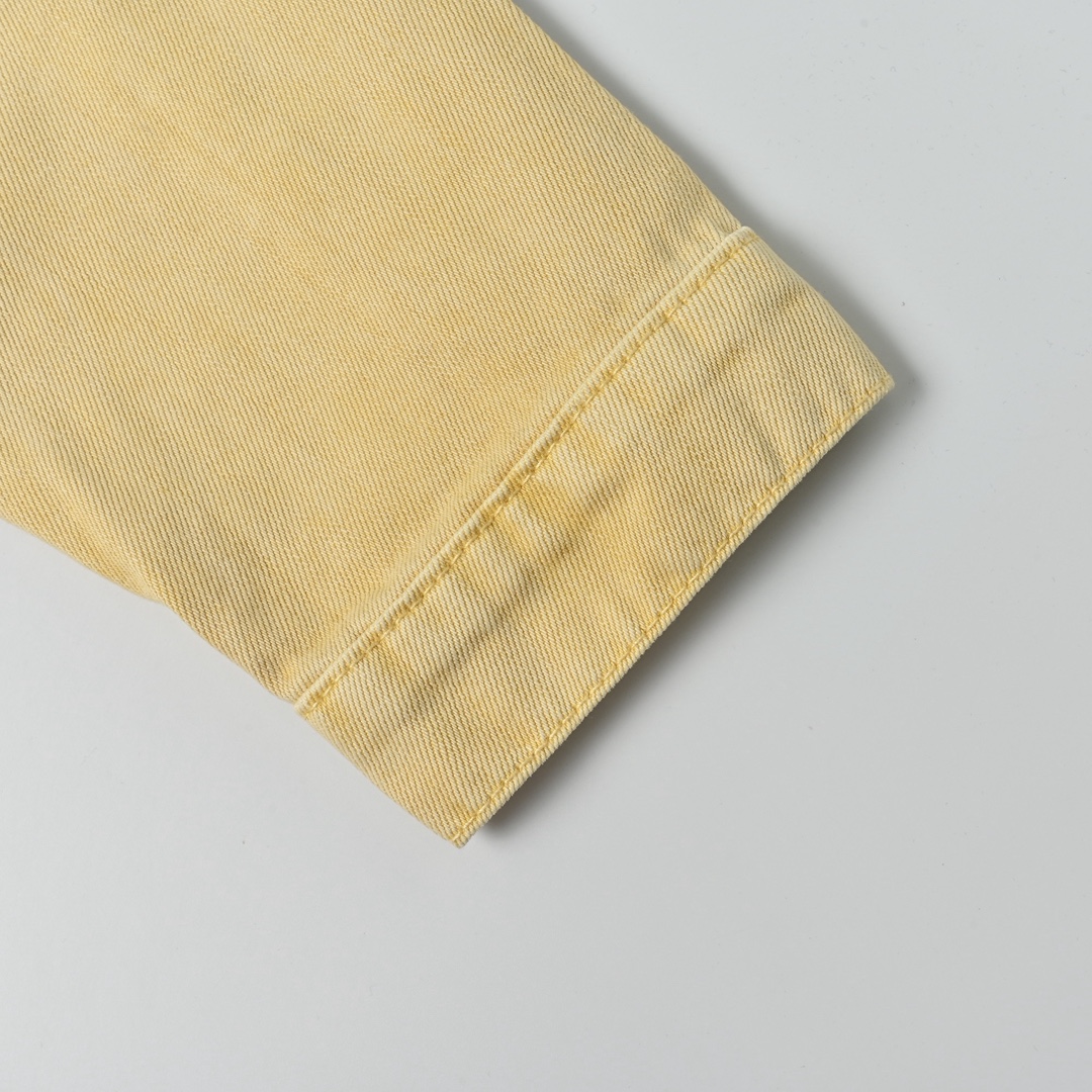 Louis Vuitton 路易威登 压花浮雕口袋牛仔外套-Chinese UA Cheap High Quatity Brand Clothes Bags handbags Sneakers wholesale wholesaler seller from China Factory suppliers Fashion Clothing Shoes best Quality Beautiful Price Louis Vuitton 路易威登 压花浮雕口袋牛仔外套