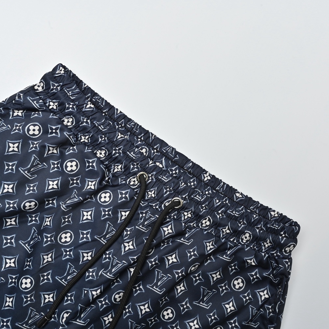 Louis Vuitton/路易威登 满印老花提花沙滩短裤