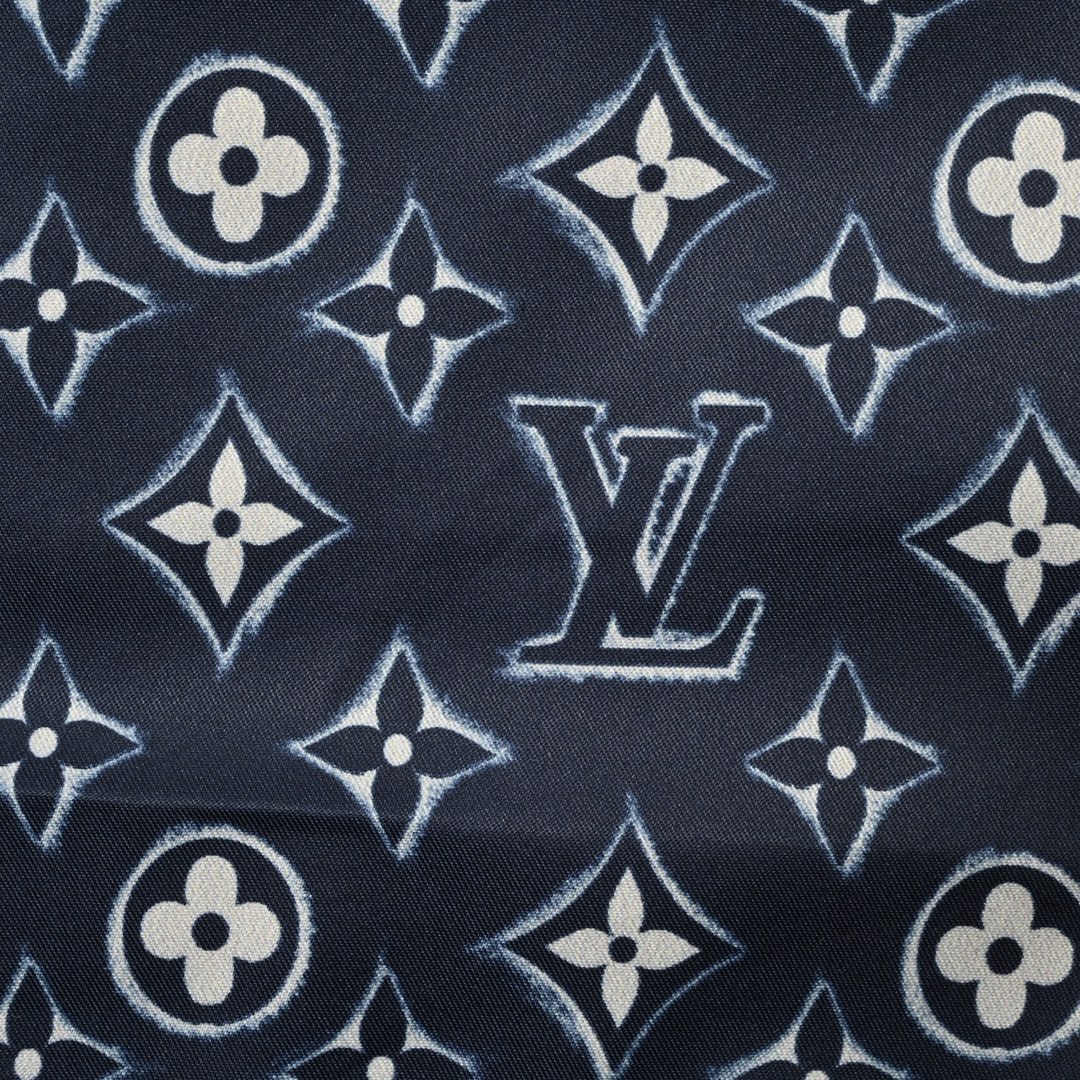 Louis Vuitton/路易威登 满印老花提花沙滩短裤