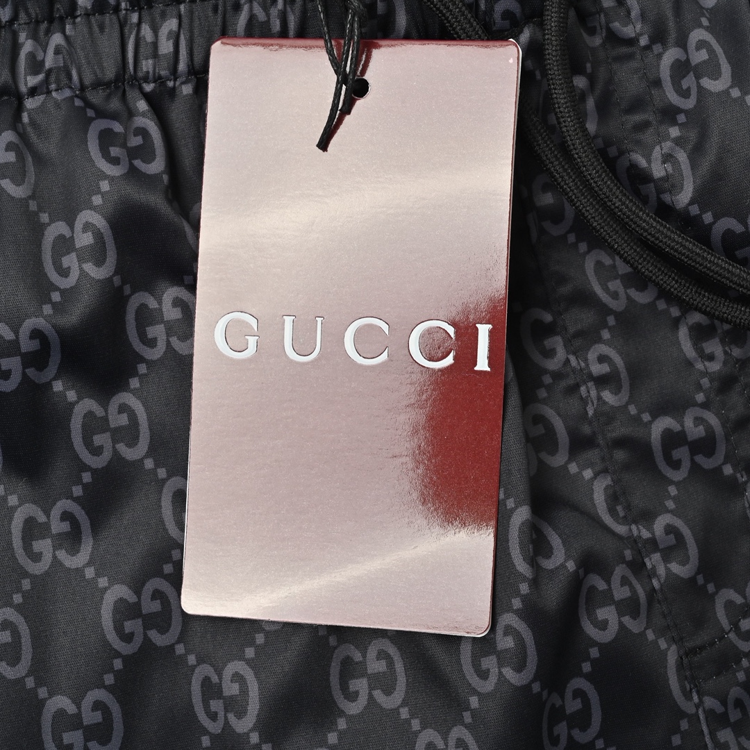 Gucci 古驰 侧面织带提花沙滩短裤-Chinese UA Cheap High Quatity Brand Clothes Bags handbags Sneakers wholesale wholesaler seller from China Factory suppliers Fashion Clothing Shoes best Quality Beautiful Price Gucci 古驰 侧面织带提花沙滩短裤
