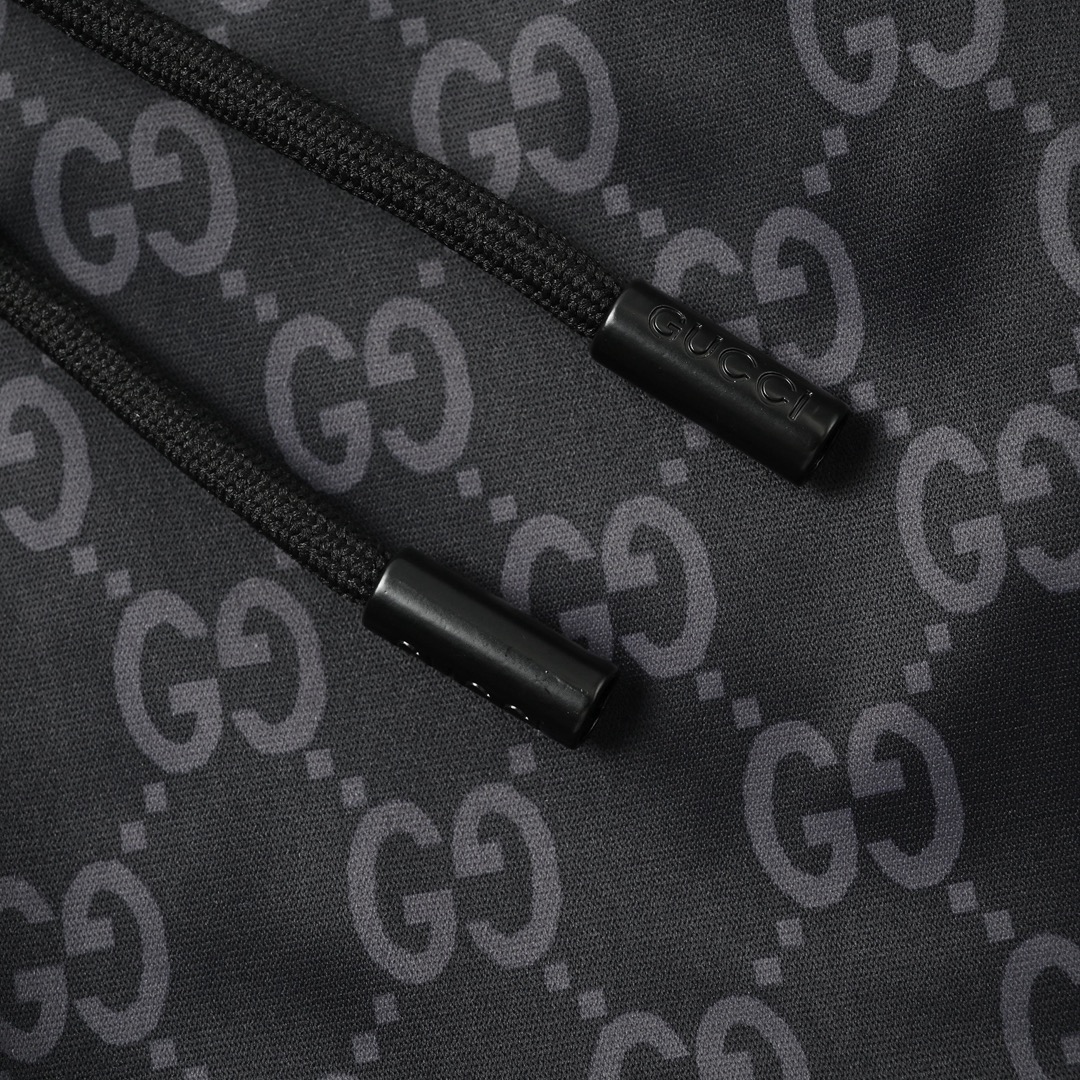 Gucci 古驰 侧面织带提花沙滩短裤-Chinese UA Cheap High Quatity Brand Clothes Bags handbags Sneakers wholesale wholesaler seller from China Factory suppliers Fashion Clothing Shoes best Quality Beautiful Price Gucci 古驰 侧面织带提花沙滩短裤