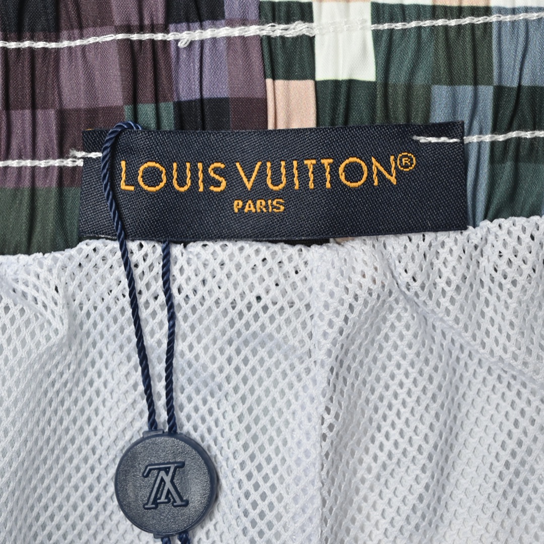 LOUIS VUITTON/路易威登 马赛克老花沙滩短裤