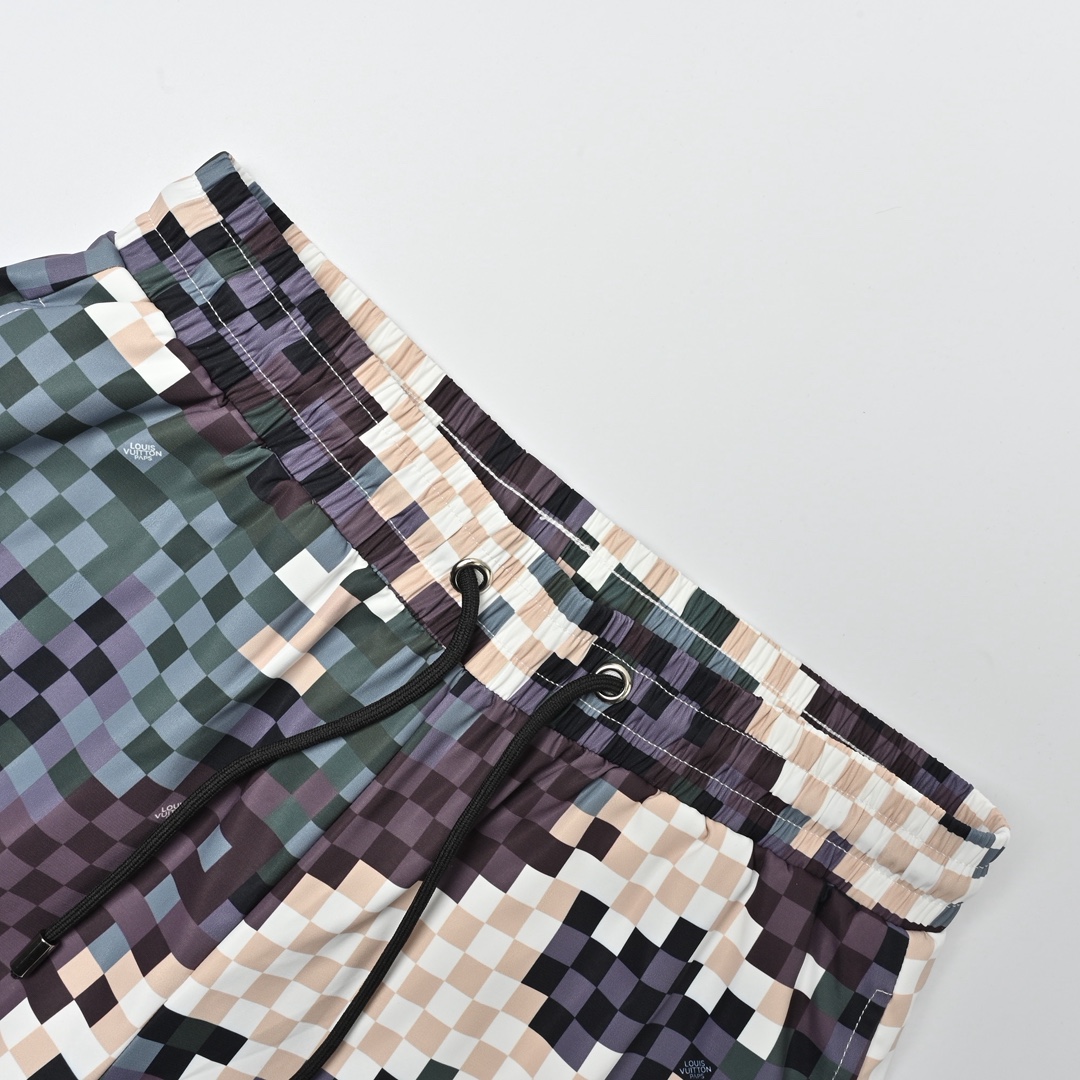 LOUIS VUITTON/路易威登 马赛克老花沙滩短裤