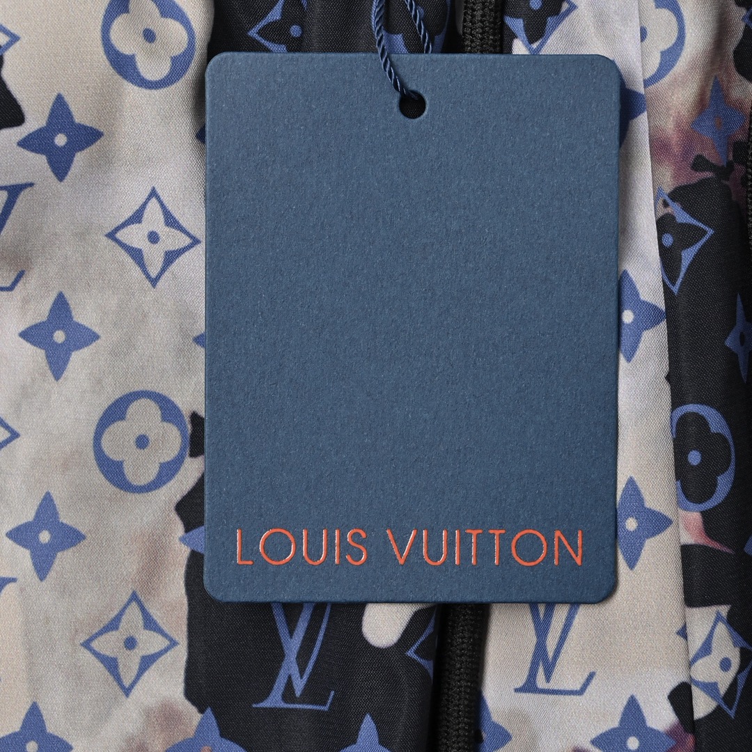 LOUIS VUITTON/路易威登 火焰老花沙滩短裤