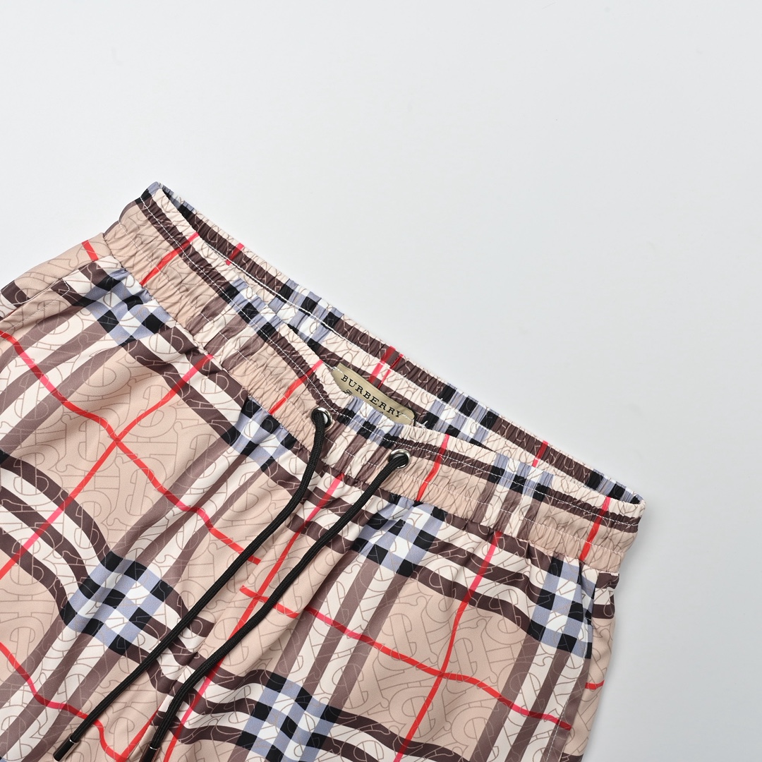 Burberry/巴宝莉 经典大格子沙滩短裤